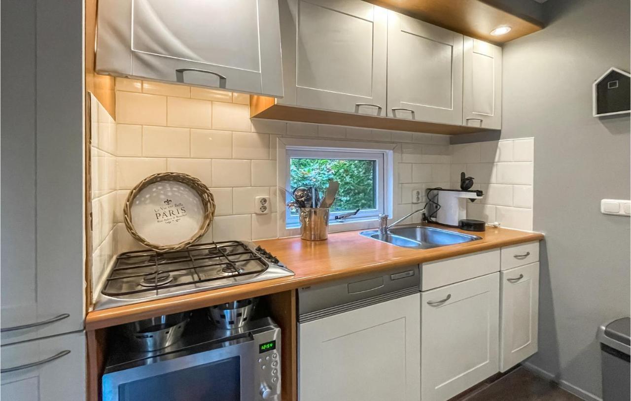 Awesome Home In Emst With Kitchen Exterior foto